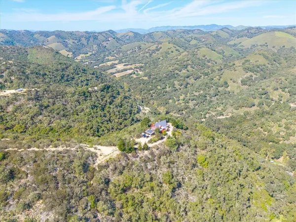 $1,100,000 | 1010-1012 Upper Los Berros Road, Nipomo, CA 93444