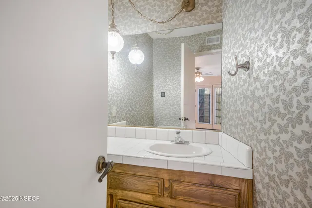 $775,000 | 800 Clemens Way, Lompoc, CA 93436