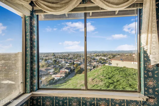 $775,000 | 800 Clemens Way, Lompoc, CA 93436