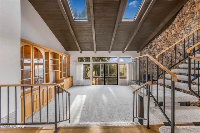 $775,000 | 800 Clemens Way, Lompoc, CA 93436