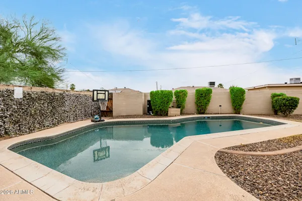 $479,000 | 2145 West Indianola Avenue, Phoenix, AZ 85015