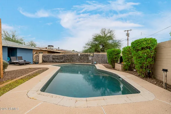 $479,000 | 2145 West Indianola Avenue, Phoenix, AZ 85015