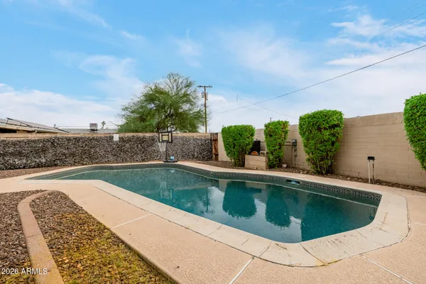$479,000 | 2145 West Indianola Avenue, Phoenix, AZ 85015