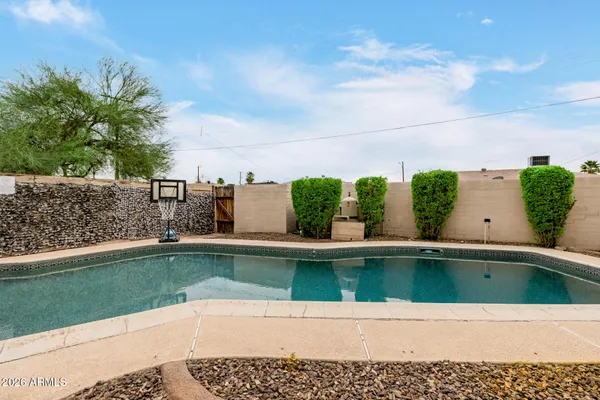 $479,000 | 2145 West Indianola Avenue, Phoenix, AZ 85015