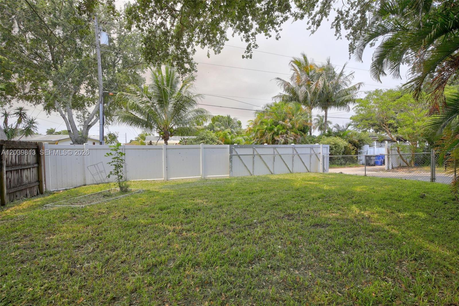 5511 Taylor Street Hollywood, FL 33021 - Photo 40 of 55