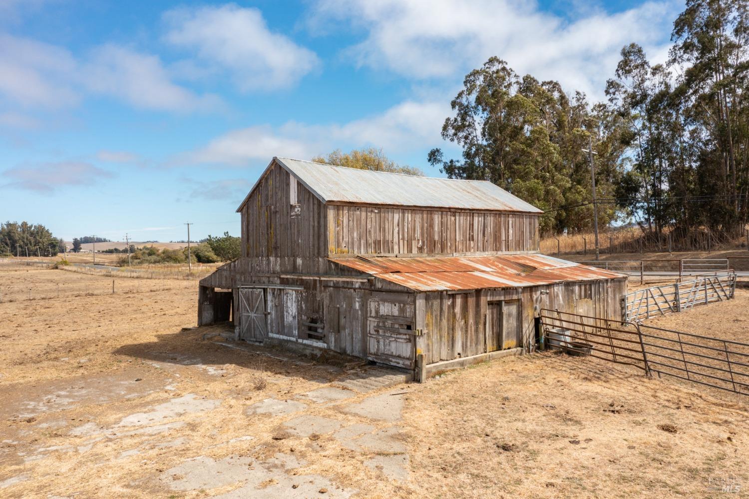 530 Tomales Road Petaluma, CA 94952 - Photo 17 of 32