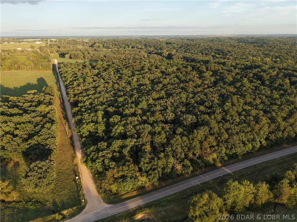 10090 Barn Road Versailles, MO 65084 - Photo 60 of 61 Gallery Image 60