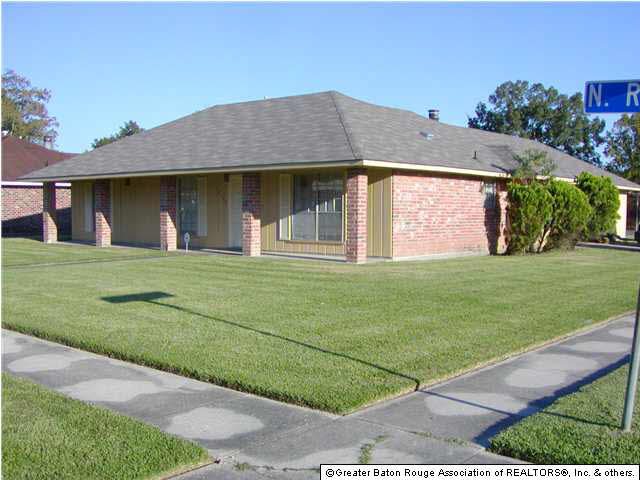 10708 North Ridge Drive Baton Rouge, LA 70811 - Photo 9 of 10