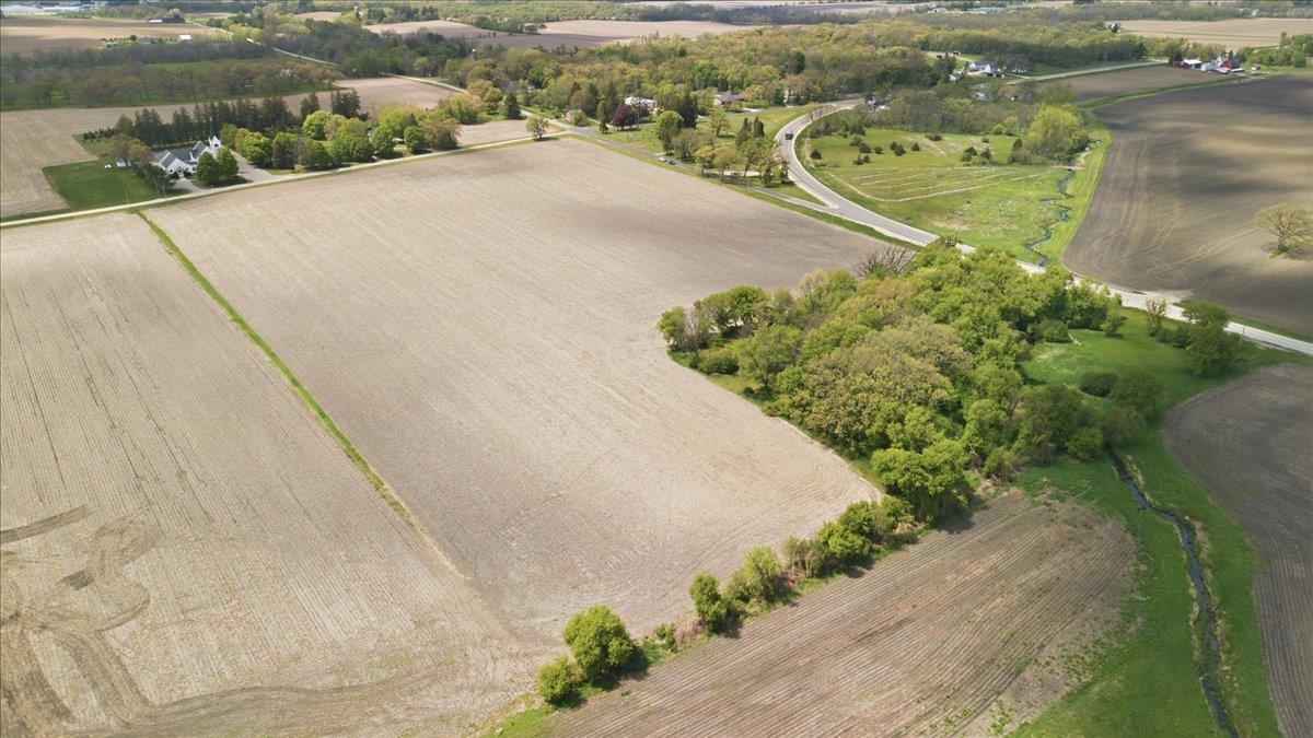 39-xx East State Line Road Poplar Grove, IL 61065 - Photo 13 of 22
