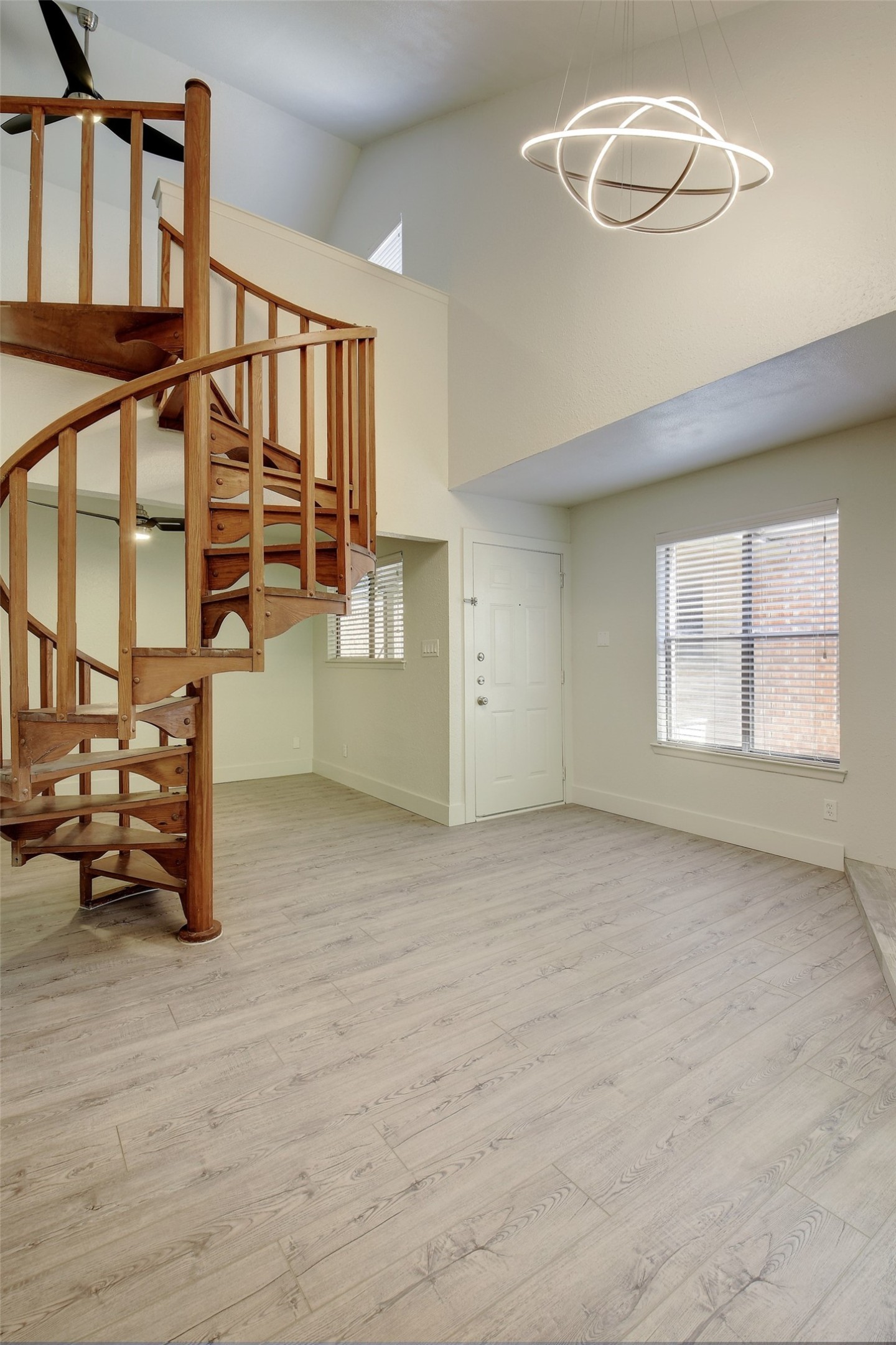2500 Burleson Road, Unit 719 Austin, TX 78741 - Photo 3 of 22 an empty room with windows and closet
