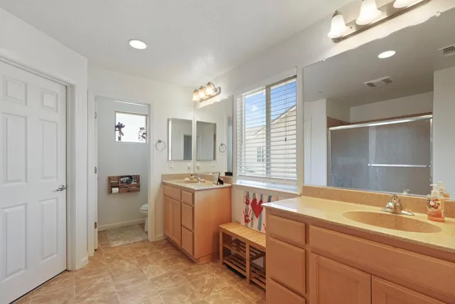 $617,000 | 692 Arlene Court, Galt, CA 95632