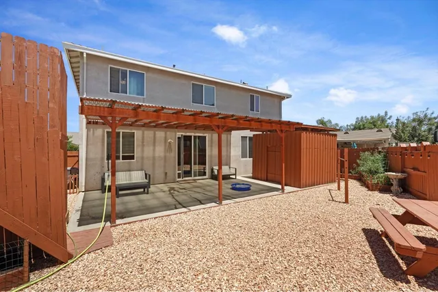 $617,000 | 692 Arlene Court, Galt, CA 95632