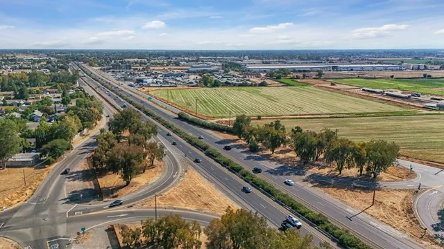 $617,000 | 692 Arlene Court, Galt, CA 95632