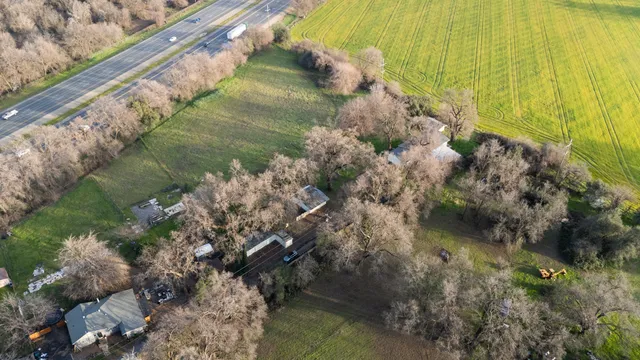 $349,900 | 19233 West Niles Lane, Redding, CA 96002