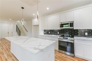 7330 Krueger Road, Unit A AND B Houston, TX 77033 - Photo 12 of 31 Gallery Image 12