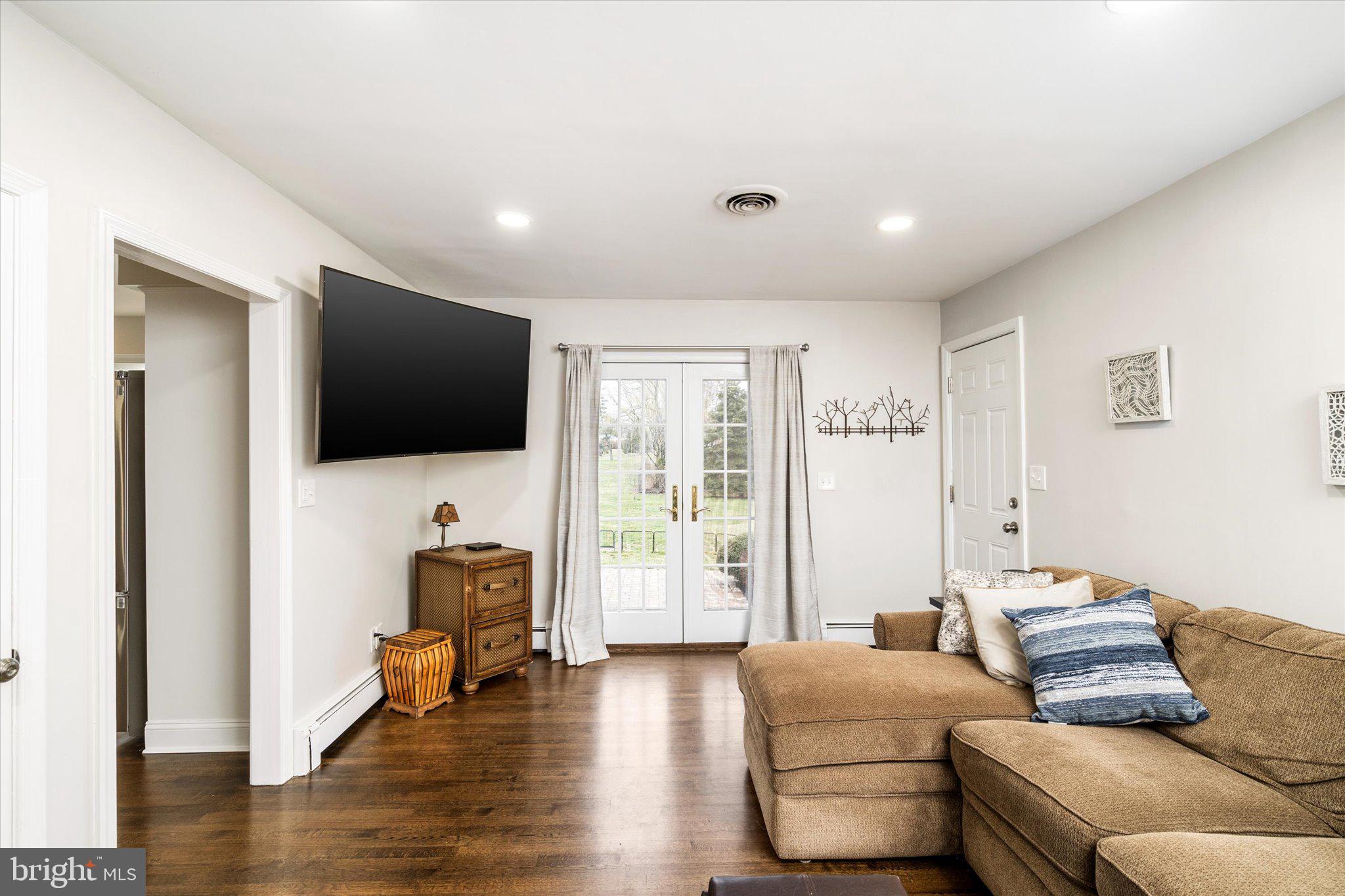 13 Fairview Road Robbinsville, NJ 08691 - Photo 20 of 43 Gallery Image 20