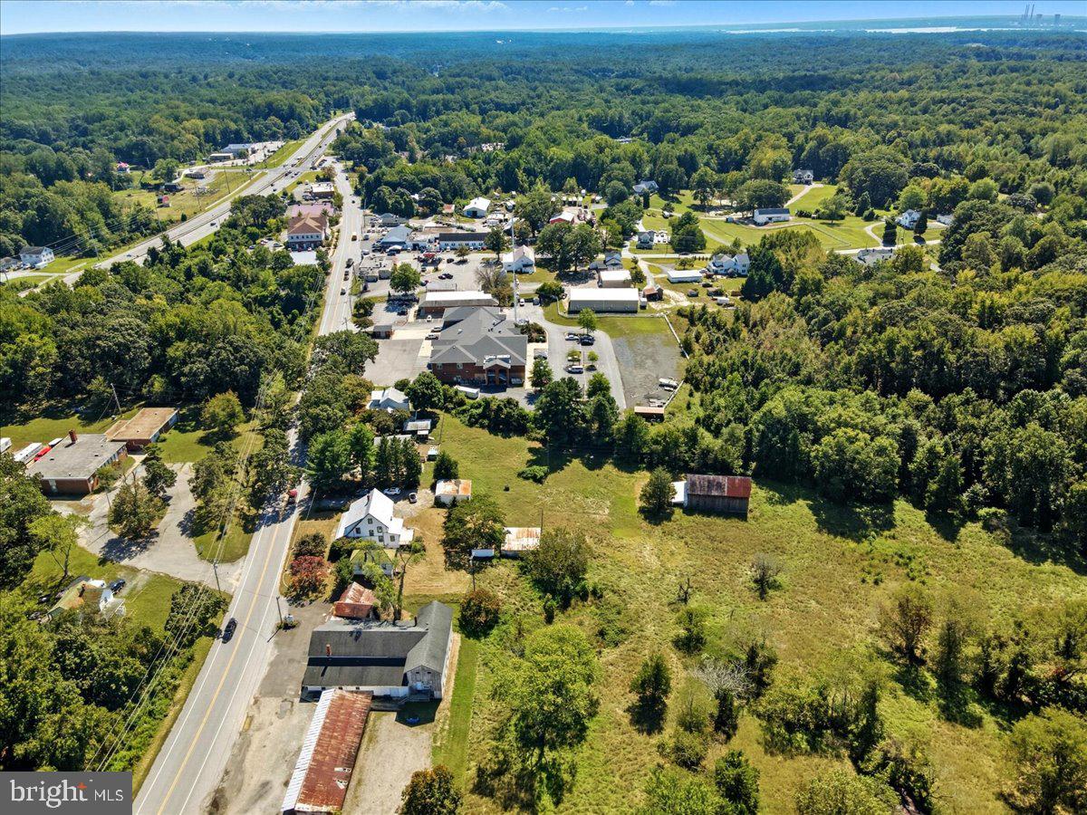 4090 Old Town Road Huntingtown, MD 20639 - Photo 25 of 42 an aerial view of a houses with a yard