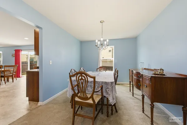 $400,000 | 1811 Flagstone Street, Joliet, IL 60431