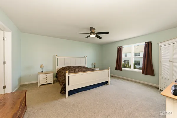 $400,000 | 1811 Flagstone Street, Joliet, IL 60431