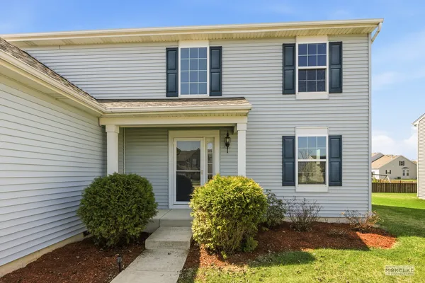$400,000 | 1811 Flagstone Street, Joliet, IL 60431