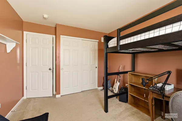 $400,000 | 1811 Flagstone Street, Joliet, IL 60431