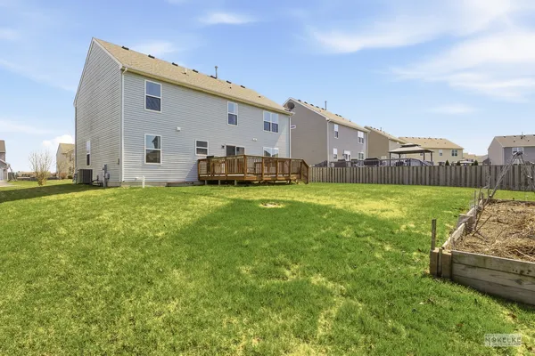 $400,000 | 1811 Flagstone Street, Joliet, IL 60431