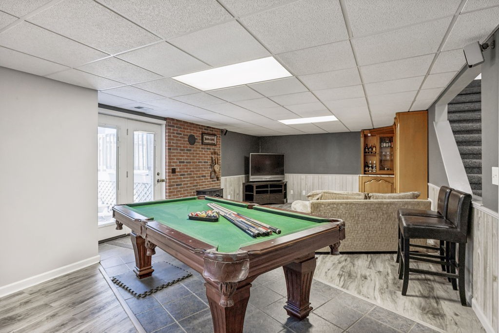 1728 Riverhaven Drive Adams, TN 37010 - Photo 45 of 75 a room with furniture pool table and windows