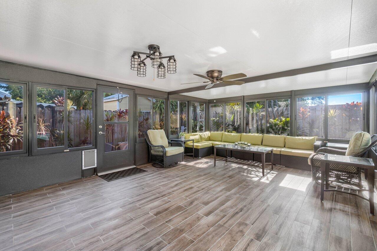 7534 Texas Trail Boca Raton, FL 33487 - Photo 21 of 35 Sun Room 1