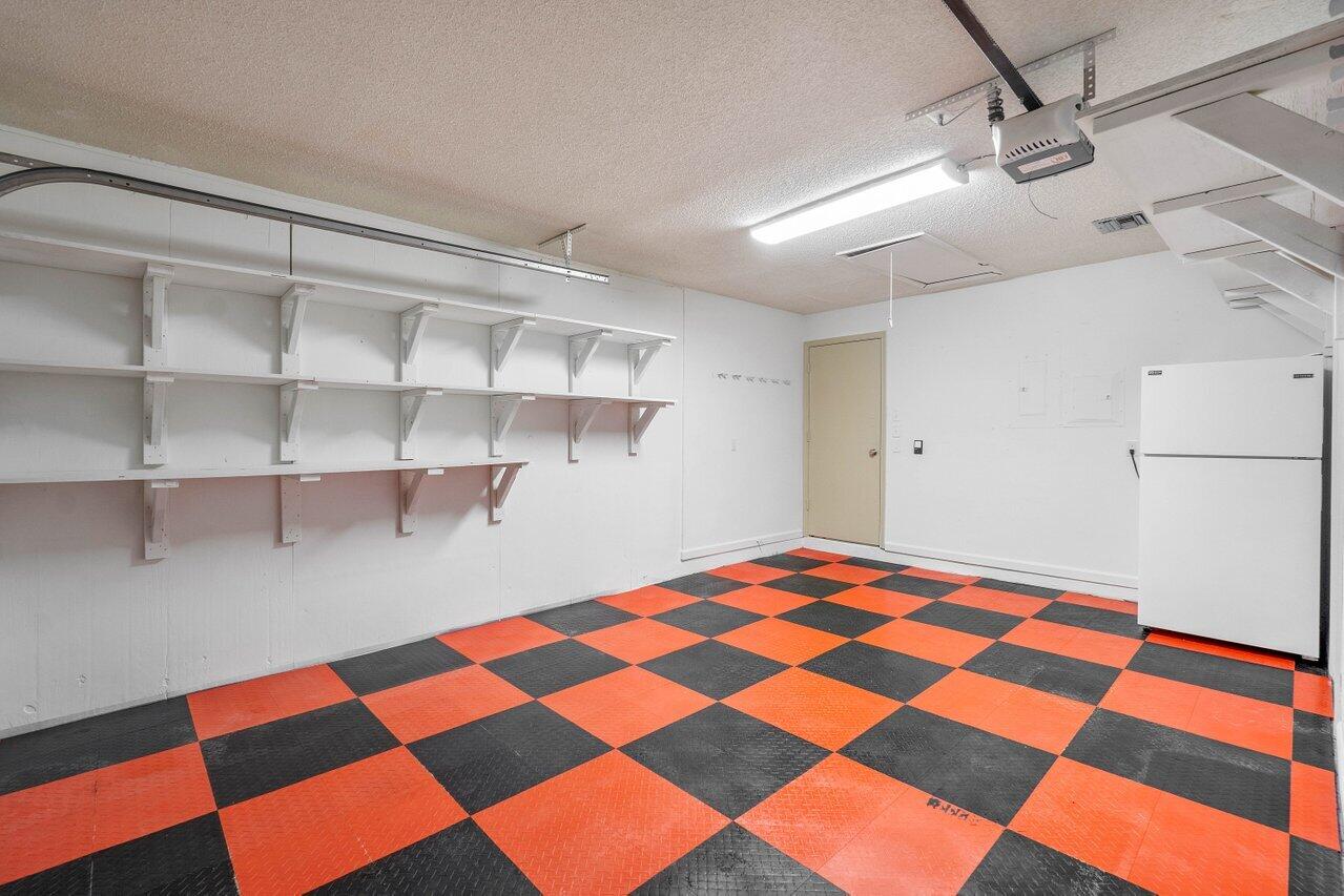 7534 Texas Trail Boca Raton, FL 33487 - Photo 30 of 35 Garage 1