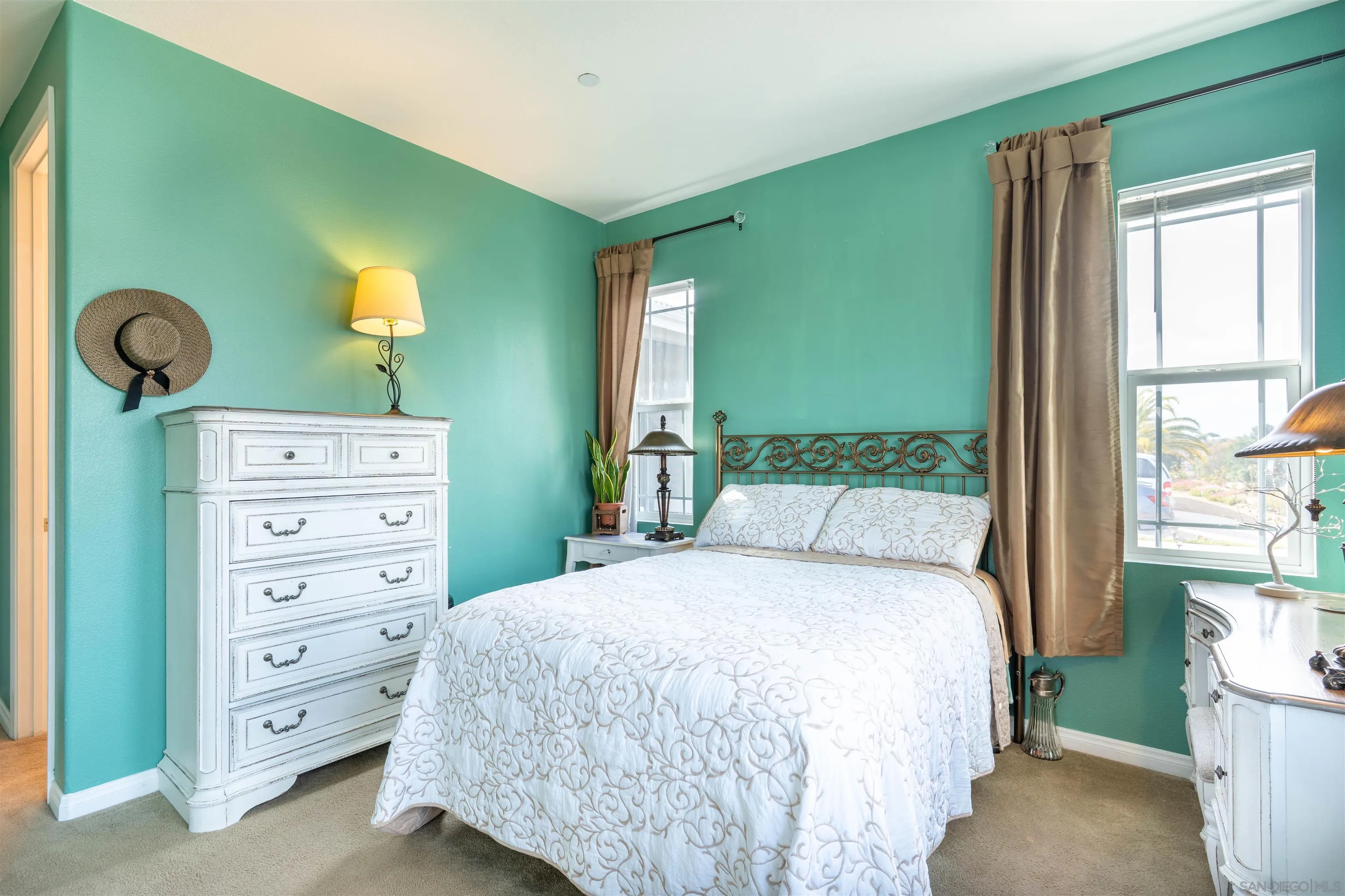 2352 Clearcrest Lane Fallbrook, CA 92028 - Photo 20 of 33 a bedroom with a bed and a window