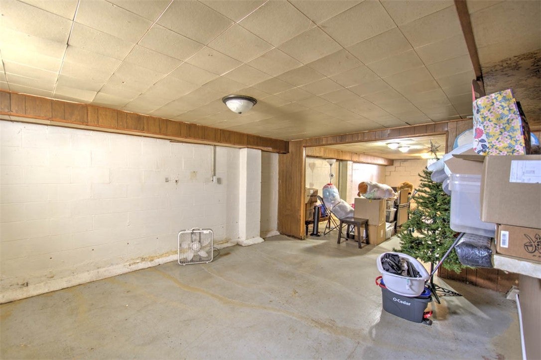 8 Imboden Drive Decatur, IL 62521 - Photo 17 of 23 Gallery Image 17