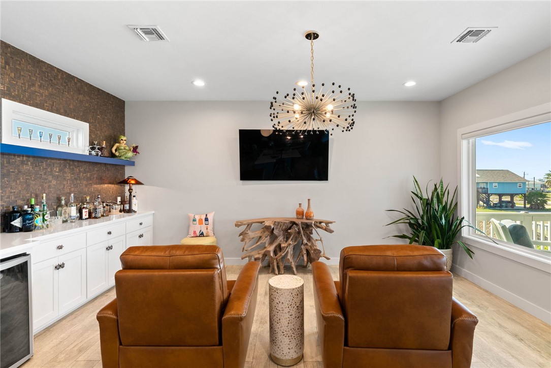 124 Channelview Road Rockport, TX 78382 - Photo 14 of 40