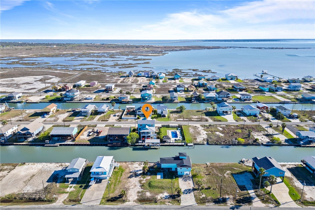 124 Channelview Road Rockport, TX 78382 - Photo 2 of 40