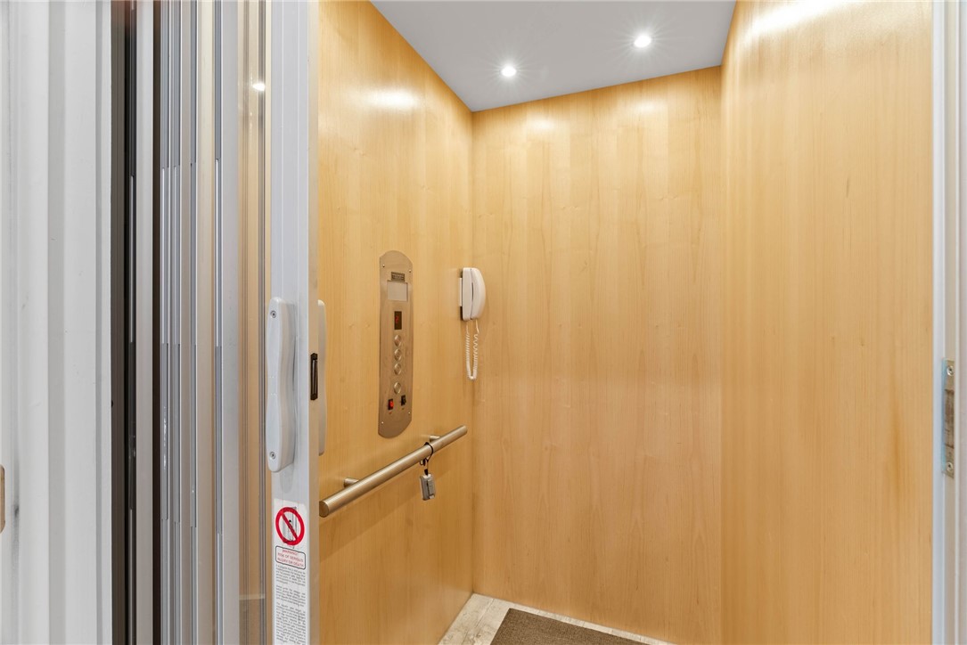 124 Channelview Road Rockport, TX 78382 - Photo 28 of 40