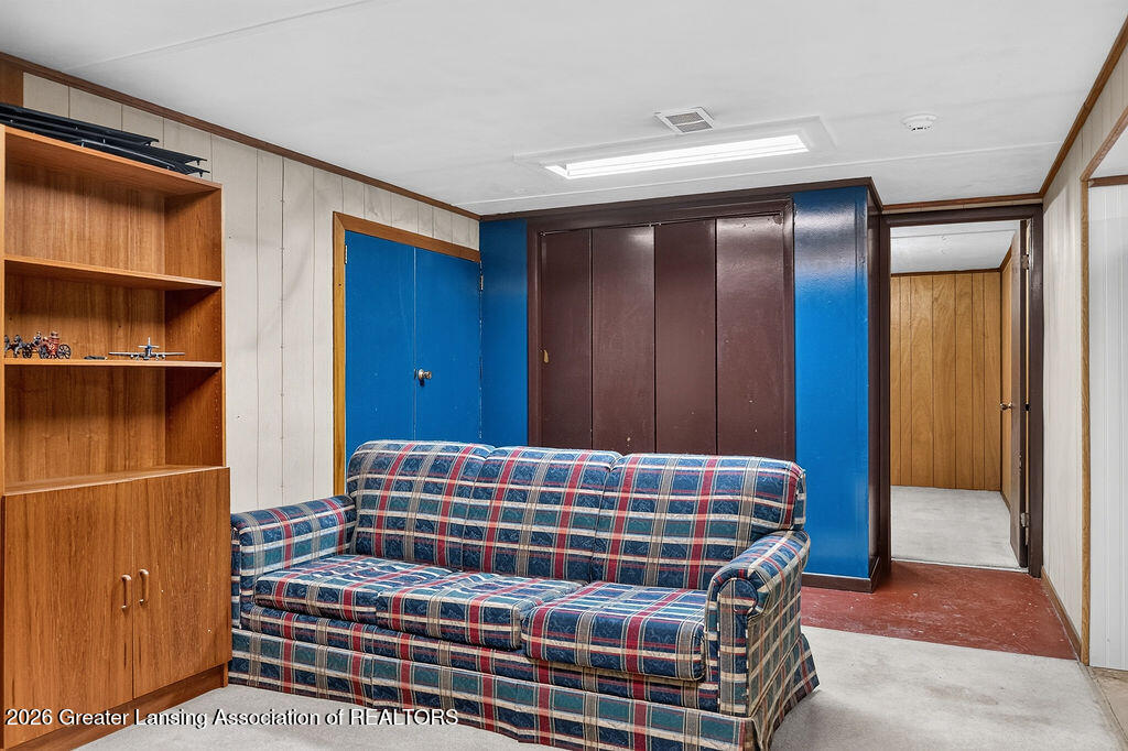 5729 Hilliard Road Lansing, MI 48911 - Photo 39 of 44 39