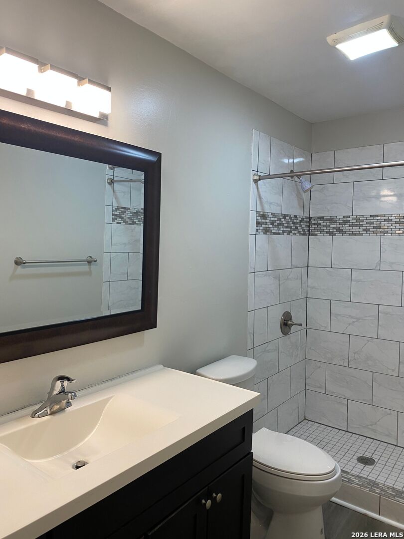 211 Routt Street, Unit 105 Alamo Heights, TX 78209 - Photo 6 of 11