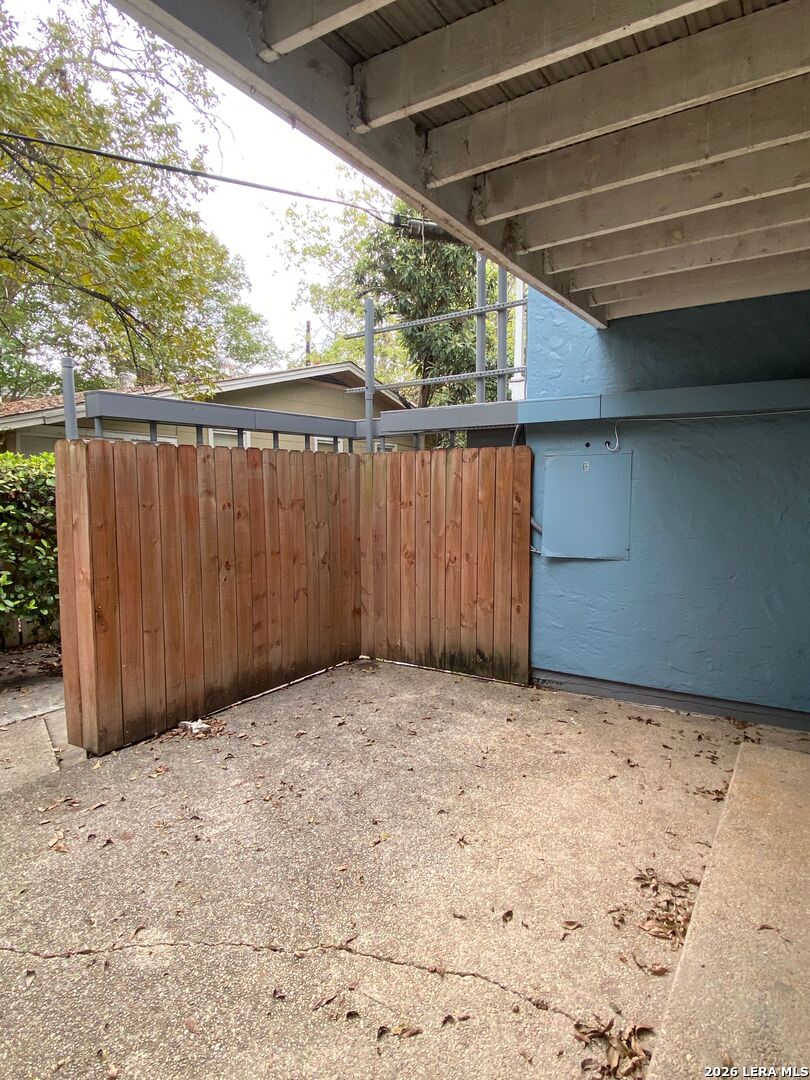 211 Routt Street, Unit 105 Alamo Heights, TX 78209 - Photo 10 of 11