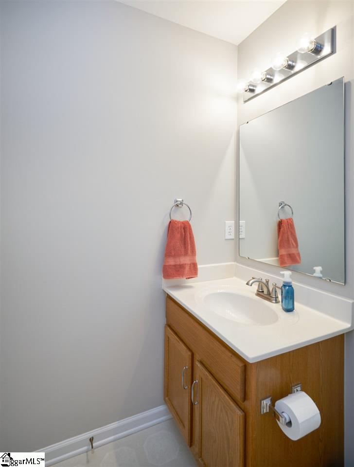 23 Hawkesbury Road Simpsonville, SC 29681 - Photo 14 of 24 Gallery Image 14