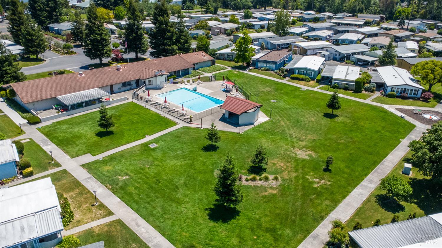 226 Parque Margarita Rohnert Park, CA 94928 - Photo 40 of 43