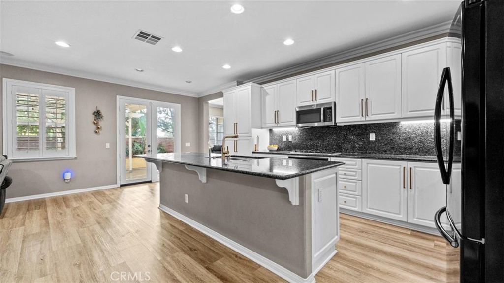 8079 Gulfstream Street Chino, CA 91708 - Photo 10 of 44