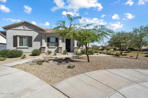 $1,995 | 25101 North 141st Avenue, Surprise, AZ 85387