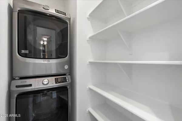 $1,995 | 25101 North 141st Avenue, Surprise, AZ 85387