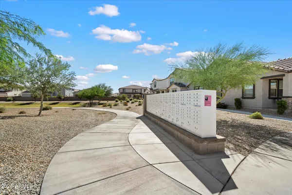 $1,995 | 25101 North 141st Avenue, Surprise, AZ 85387