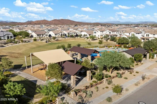 $1,995 | 25101 North 141st Avenue, Surprise, AZ 85387