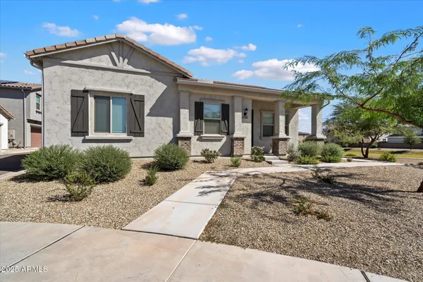 $1,995 | 25101 North 141st Avenue, Surprise, AZ 85387