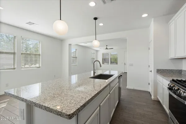 $1,995 | 25101 North 141st Avenue, Surprise, AZ 85387