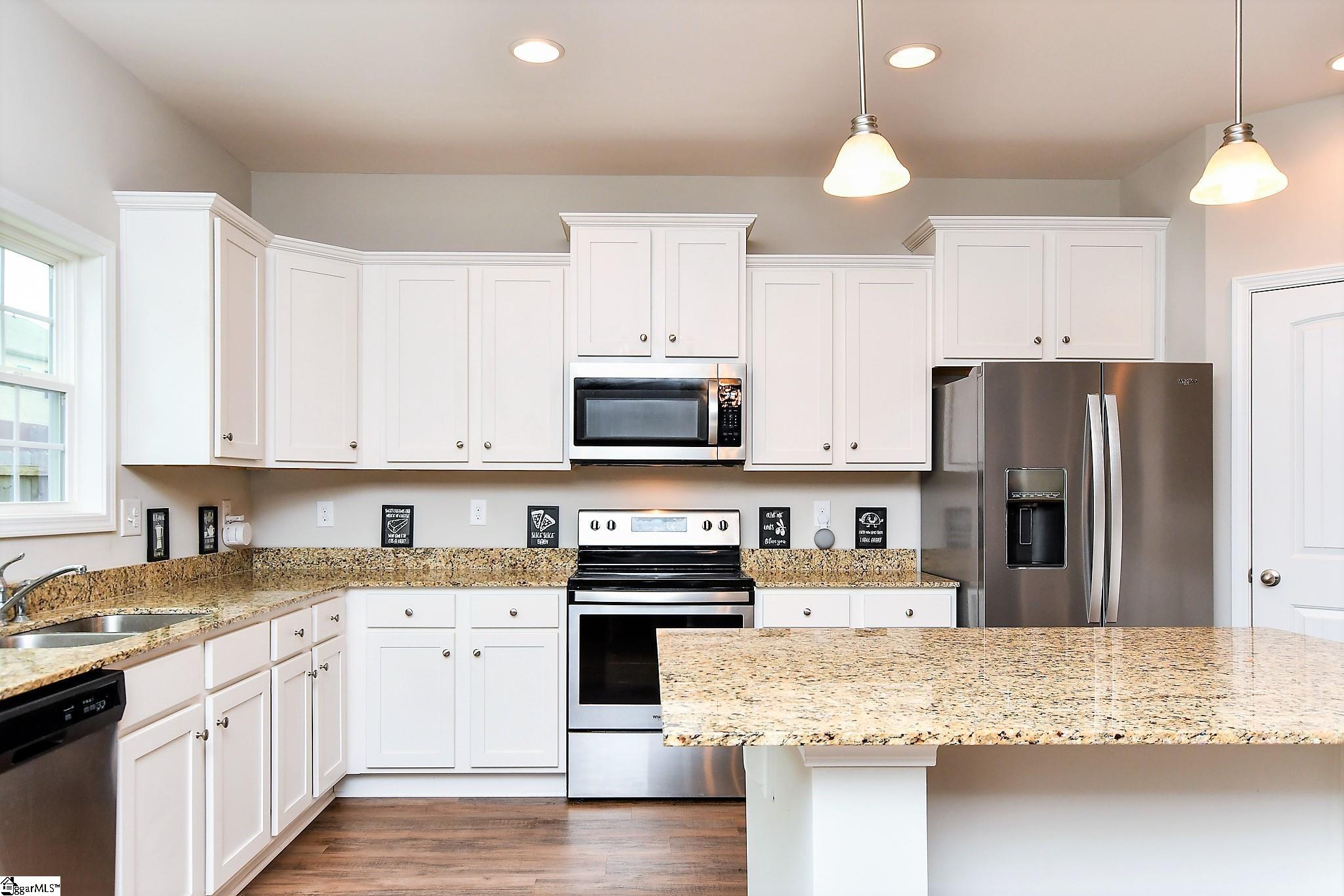 812 Camberwell Road Simpsonville, SC 29680 - Photo 6 of 32
