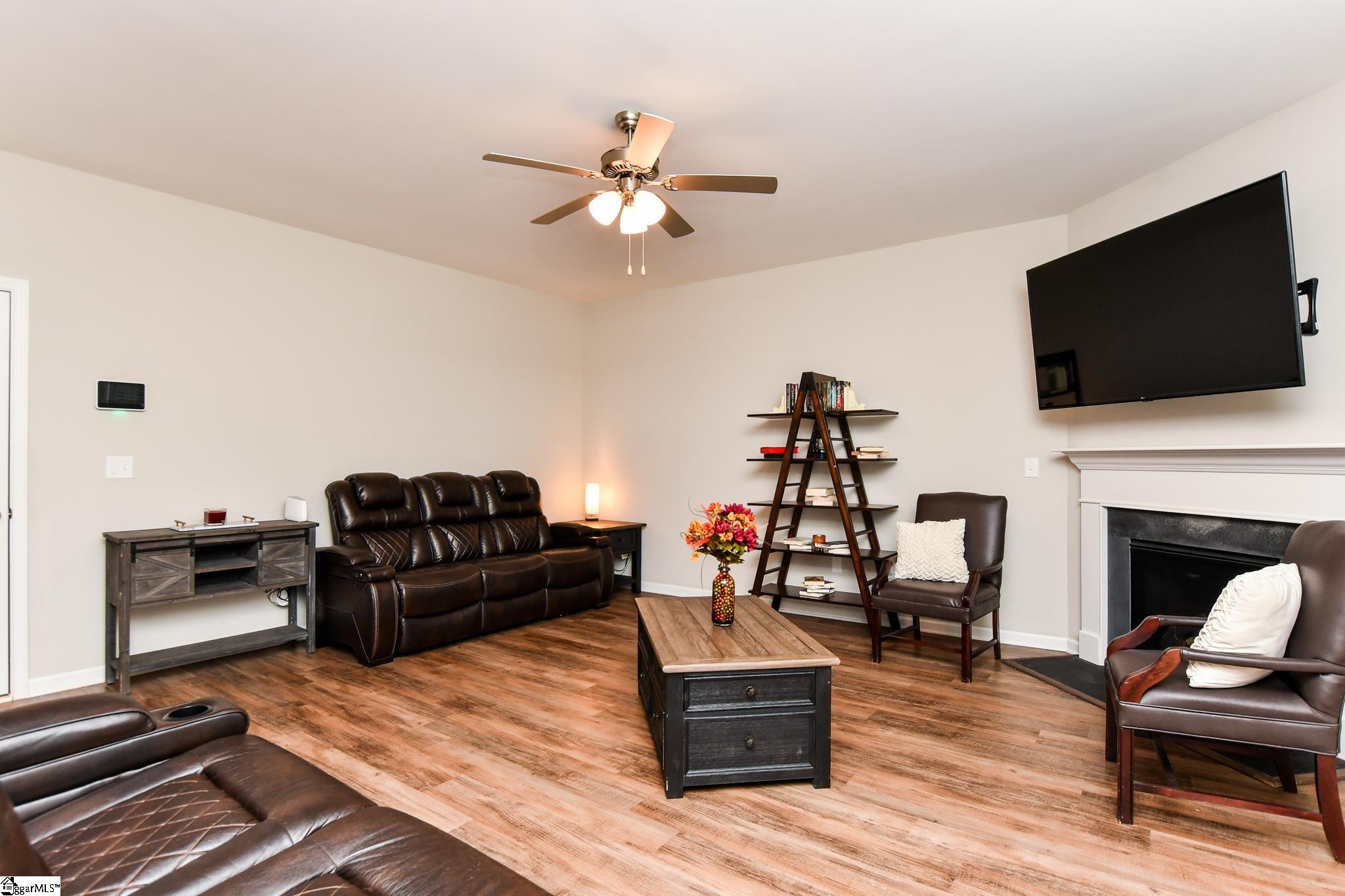812 Camberwell Road Simpsonville, SC 29680 - Photo 10 of 32