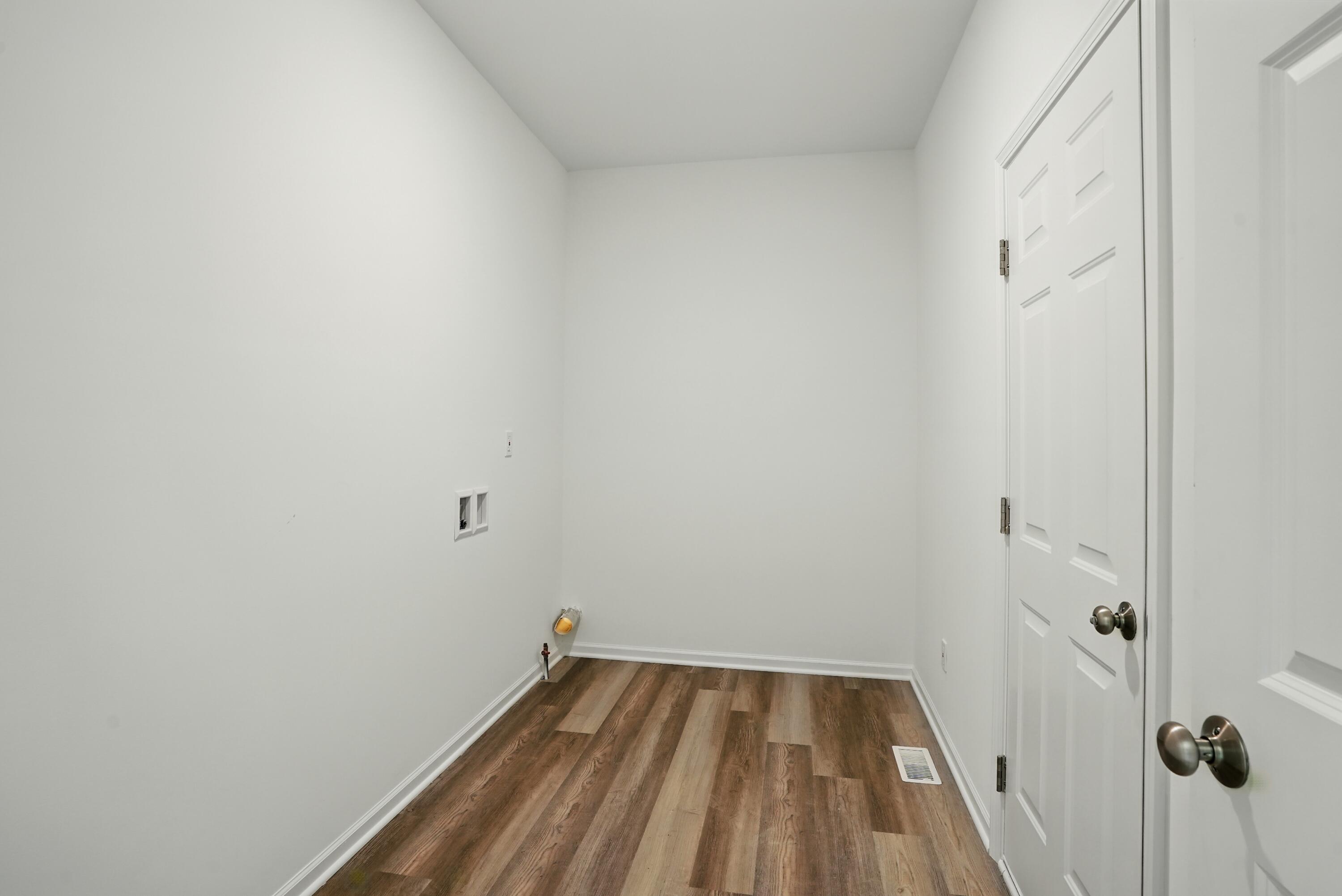 6567 East 104th Avenue Crown Point, IN 46307 - Photo 10 of 23 3000x2003