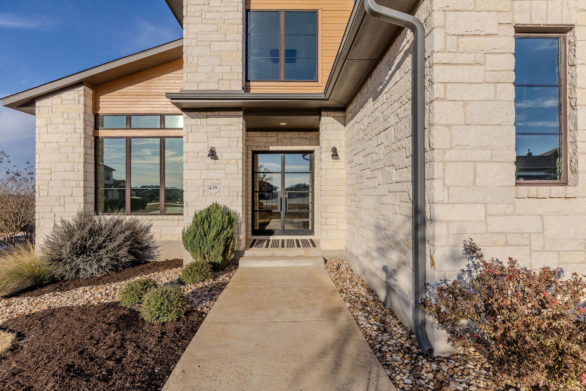 439 Wellborn Road Liberty Hill, TX 78642 - Photo 7 of 40